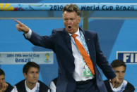 Netherlands coach Louis van Gaal reacts during his team's 2014 World Cup semi-finals against Argentina at the Corinthians arena in Sao Paulo July 9, 2014. REUTERS/Sergio Moraes (BRAZIL - Tags: SOCCER SPORT WORLD CUP)