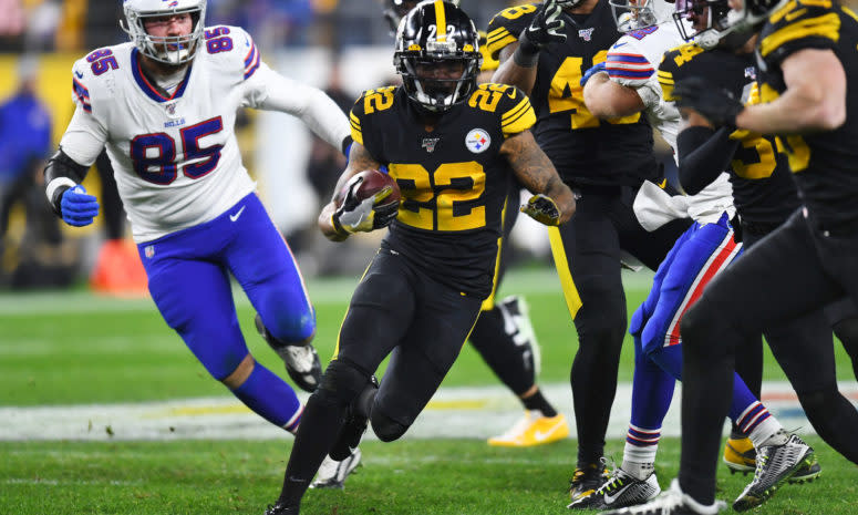 Steven Nelson #22 of the Pittsburgh Steelers runs after intercepting a pass