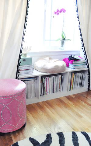 <p><a href="https://lovemaegan.com/take-your-curtains-from-drab-to-fab-and-my-ikea-dressers-makeover/" data-component="link" data-source="inlineLink" data-type="externalLink" data-ordinal="1">Love, Maegan</a></p>