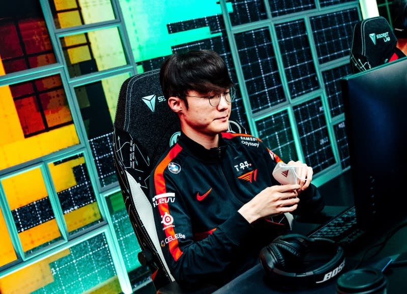 Faker賽後顯得失落。（Photo Credit：LoL Esports Photos）