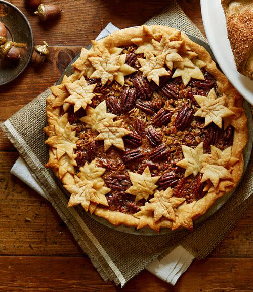 Maple Granola Pecan Pie