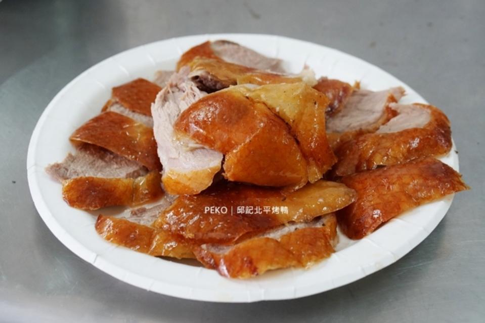 外帶嗑起來！北中南12家高人氣烤鴨：每日限量20隻、飄香超過35年、手工現做荷葉餅