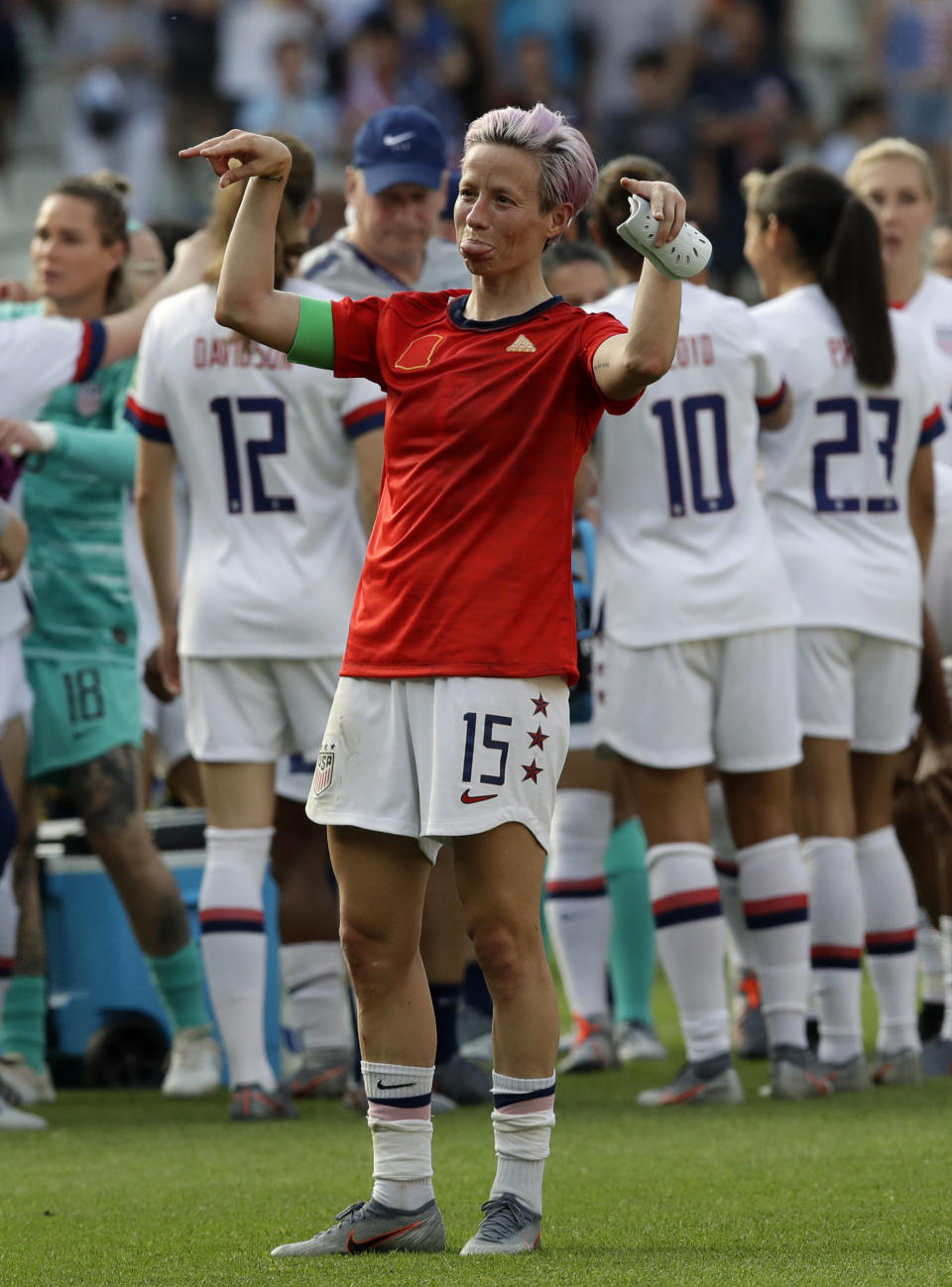 United States'Megan Rapinoe celebrates at the end of the Women's World Cup round of 16 soccer match between Spain and US at the Stade Auguste-Delaune in Reims, France, Monday, June 24, 2019. US beat Spain 2-1. (AP Photo/Alessandra Tarantino)