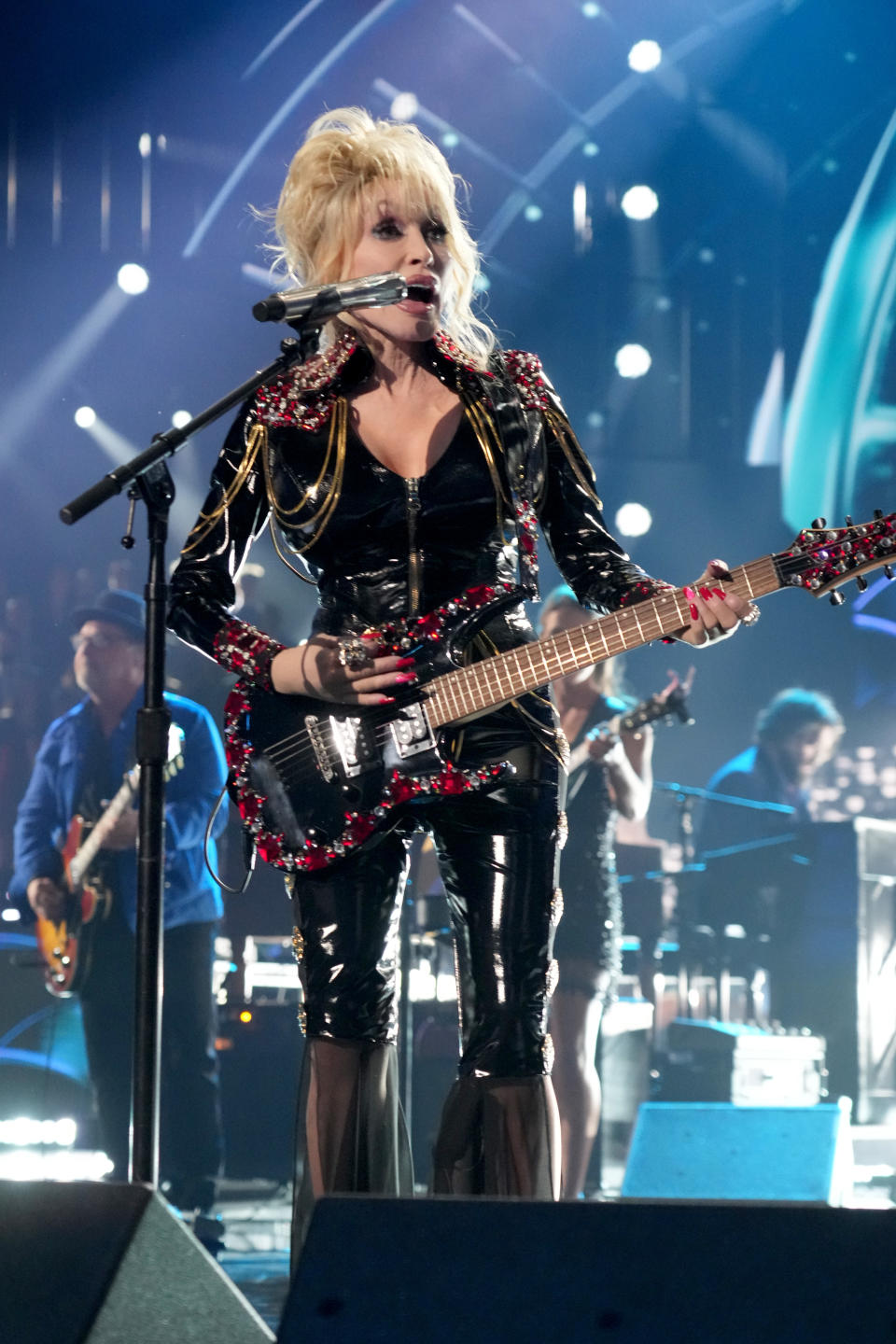 Dolly Parton performs at the 37th Annual Rock & Roll Hall of Fame Induction Ceremony at Microsoft Theater on Nov. 5, 2022 in Los Angeles. (Photo