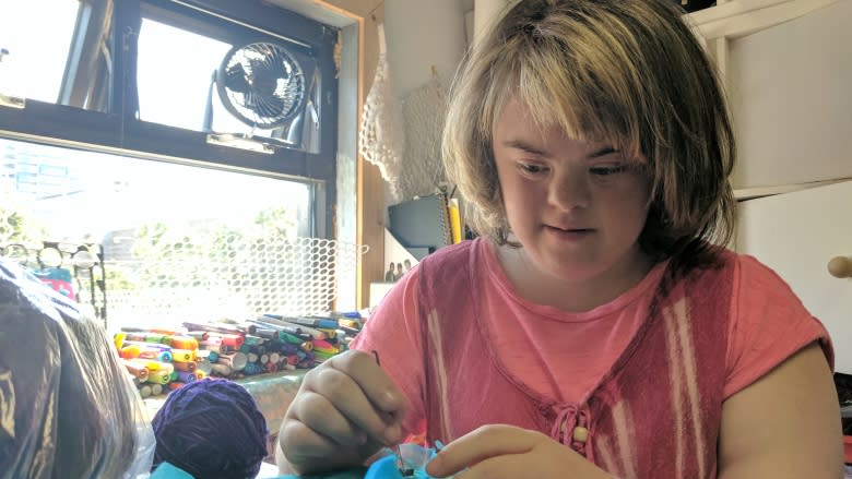 Fashion designer with Down syndrome heading to Hollywood gift lounge