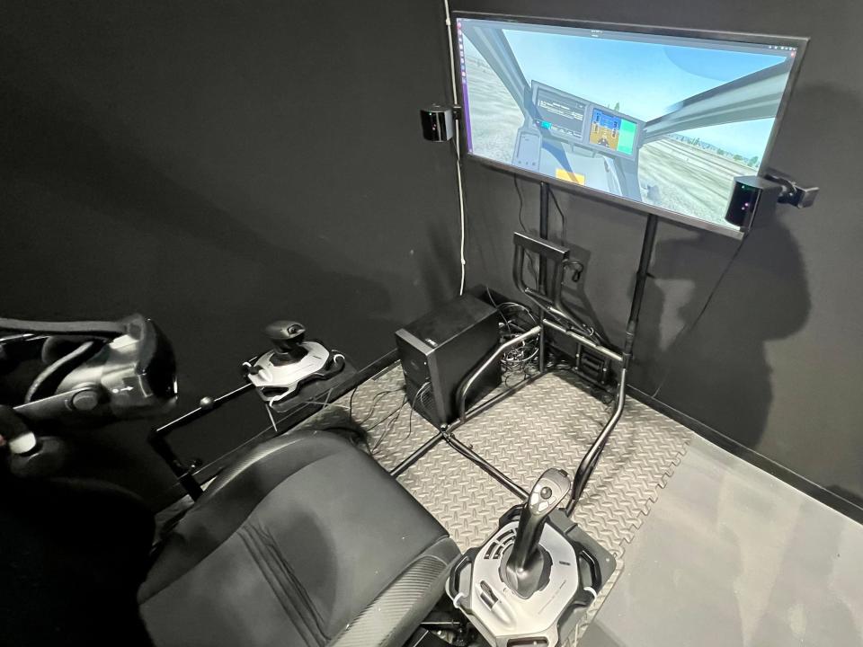 The eVTOL sim at the Paris airshow with the screen on.