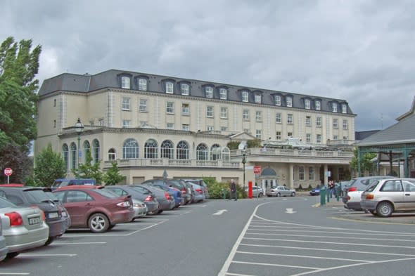 Teen in hospital after falling from hotel balcony at wedding in Ireland