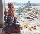 <p>Fashion-Bloggerin Leonie Hanne in einer Oversize-Strickjacke. (Bild: Instagram/ohhcouture) </p>