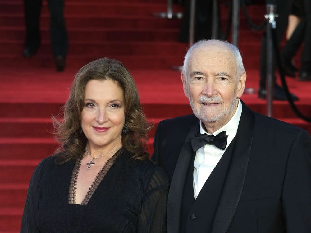 "James Bond"-Produzenten Barbara Broccoli und Michael G. Wilson bekommen einen Ehrenoscar. (Bild: imago/Future Image)