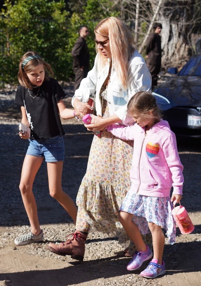 Busy Philipps daughters