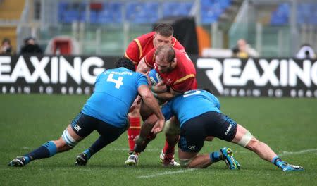 Rugby Union - Italy v Wales - Six Nations Championship - Stadio Olimpico, Rome - 5/2/17 Wales' Alun Wyn Jones in action with Italy's Marco Fuser and George Biagi Reuters / Alessandro Bianchi Livepic