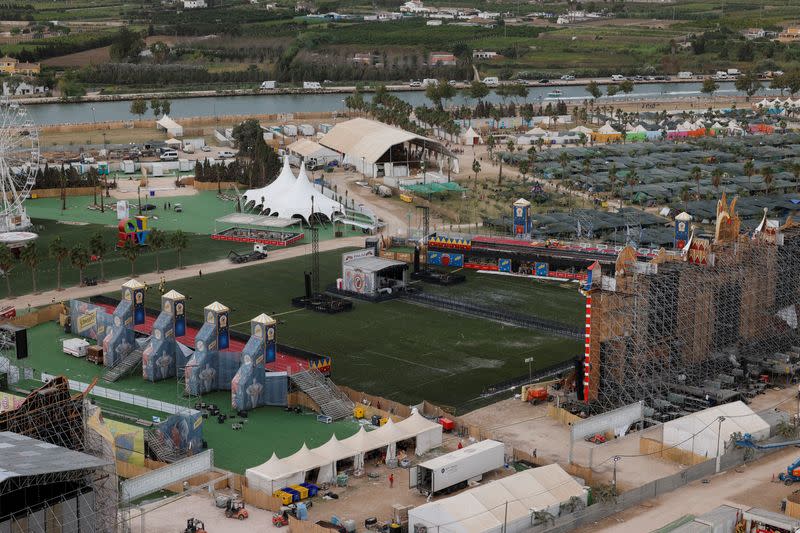 Accident at music festival after strong winds, in Valencia