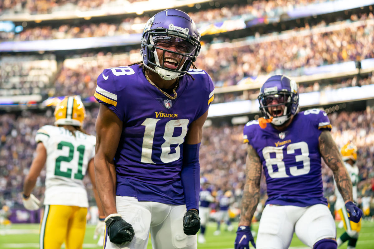 Vikings seek to complete regular-season sweep of Packers, end