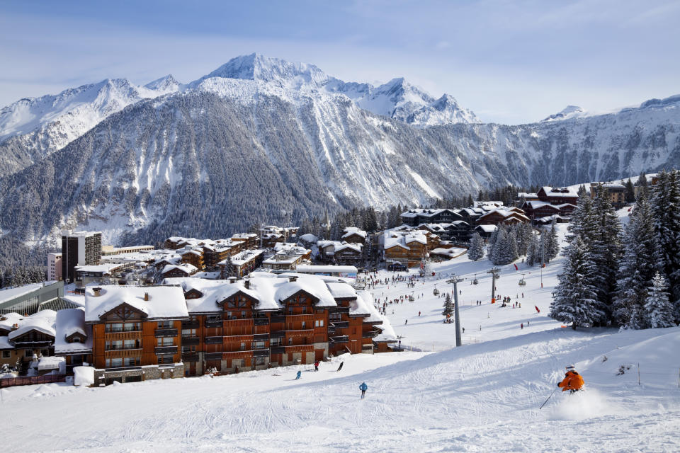 Алтайский куршавель змеиногорский. Куршавель 47. Les trois Vallees горнолыжный курорт. Татарский Куршавель.