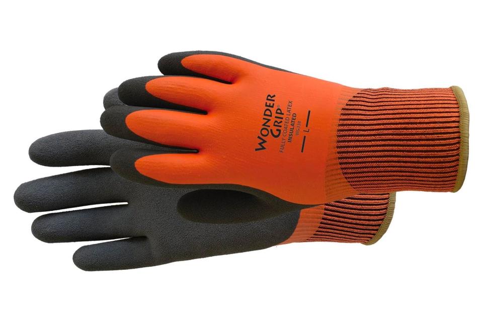 Orange rubbery gloves say Wonder Grip on them.