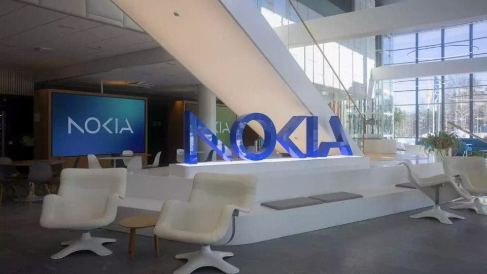 Résultats du deuxième trimestre de Nokia : chiffre d'affaires historiquement bas en raison du ralentissement des investissements dans la 5G, des perspectives annuelles en baisse et de la chute des actions