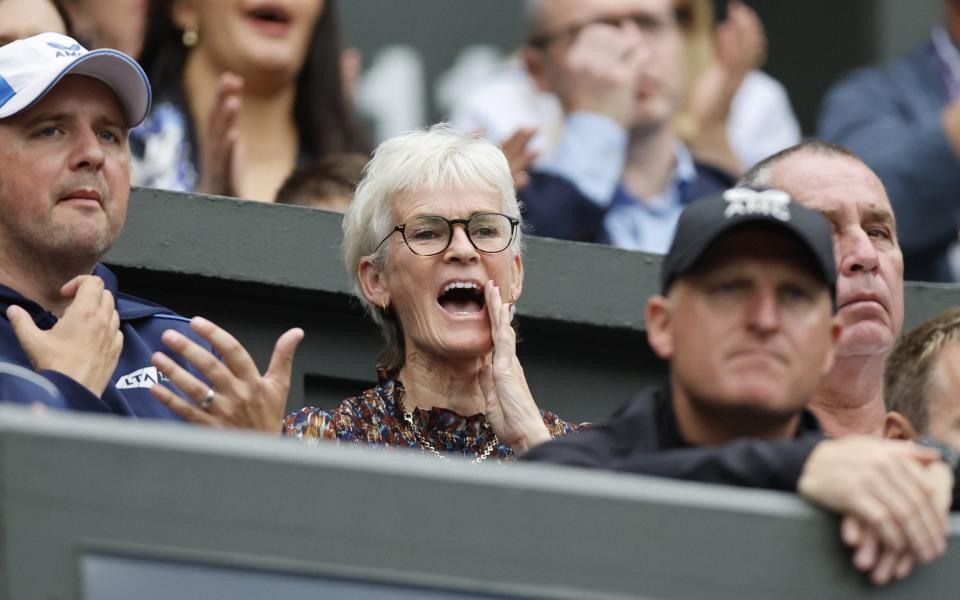 Judy Murray shouts to her son Andy during a match at Wimbledon 2023