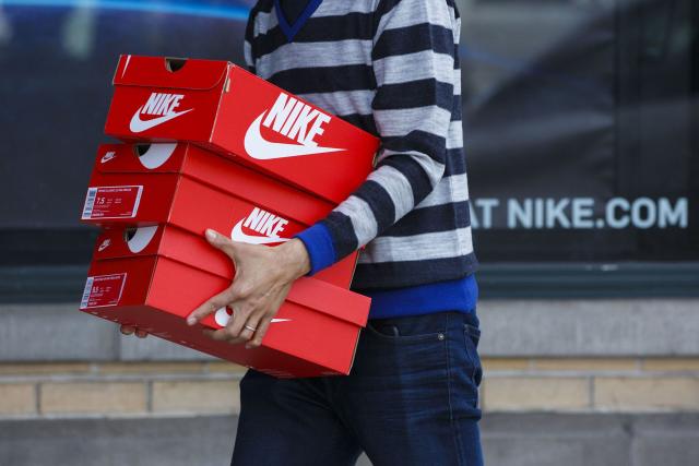 Nike Its Products From Amazon E-Commerce Pivot
