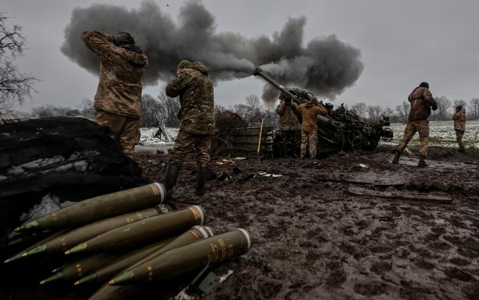 Ukrainian service members fire a shell from an M777 Howitzer at a front line, as Russia's attack on Ukraine continues, in Donetsk Region, Ukraine November 23, 2022. Radio Free Europe/Radio Liberty/Serhii Nuzhnenko via REUTERS - Radio Free Europe/Radio Liberty/Serhii Nuzhnenko via REUTERS