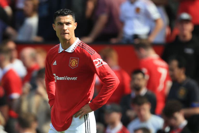 El gesto de Cristiano Ronaldo lo dice todo ante la derrota por 2-1 ante Brighton en un Old Trafford decepcionado