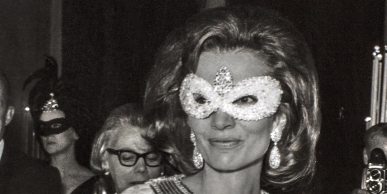 new york, ny november 28 lee radziwill at truman capote bw ball on november 28, 1966 in new york, new york photo by santi visalligetty images