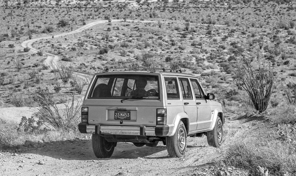 1984 Jeep Cherokee Photos