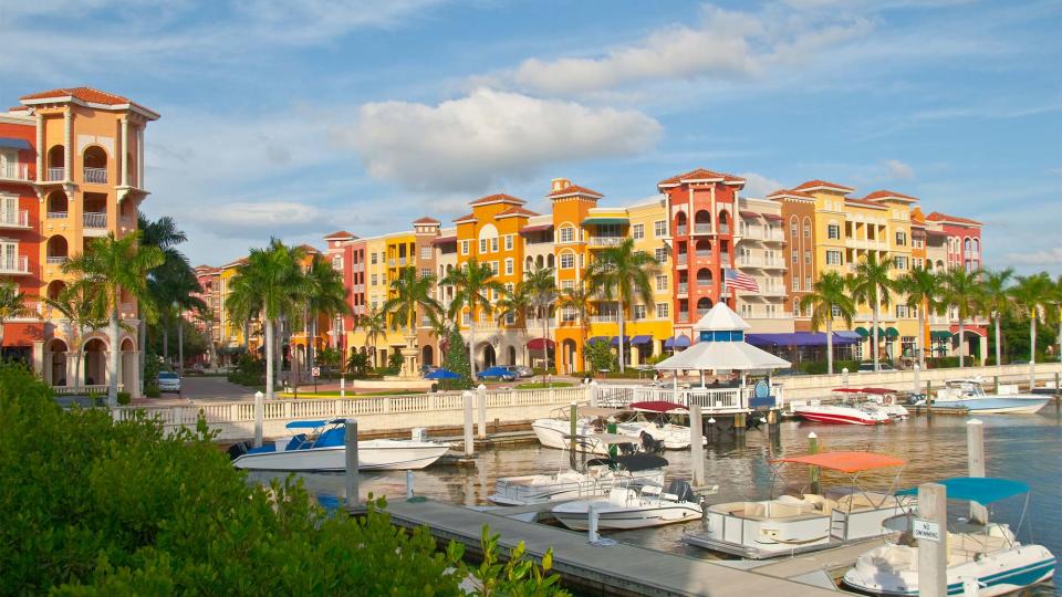 Vibrant (and clean) community in Naples, FL