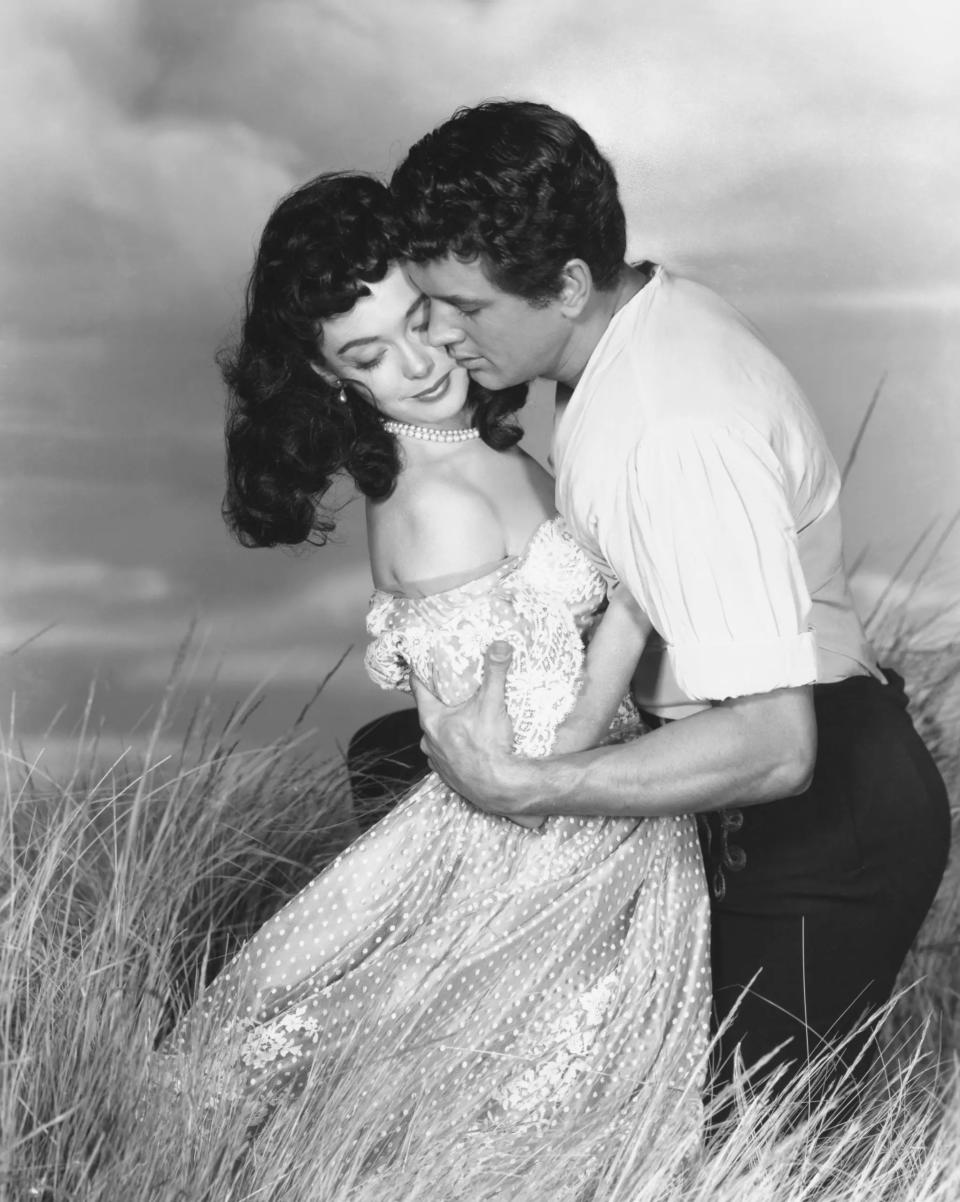 Barbara Rush and Rock Hudson in the movie "Captain Lightfoot."