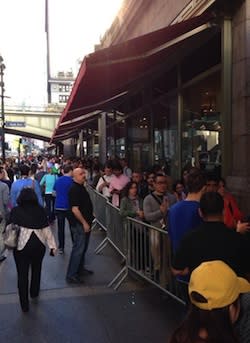 iPhone line at Grand Central