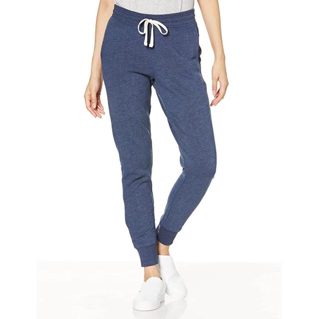 I'm a Shopping Editor, and These Are the $22 Comfy Sweatpants That I Can't  Stop Wearing