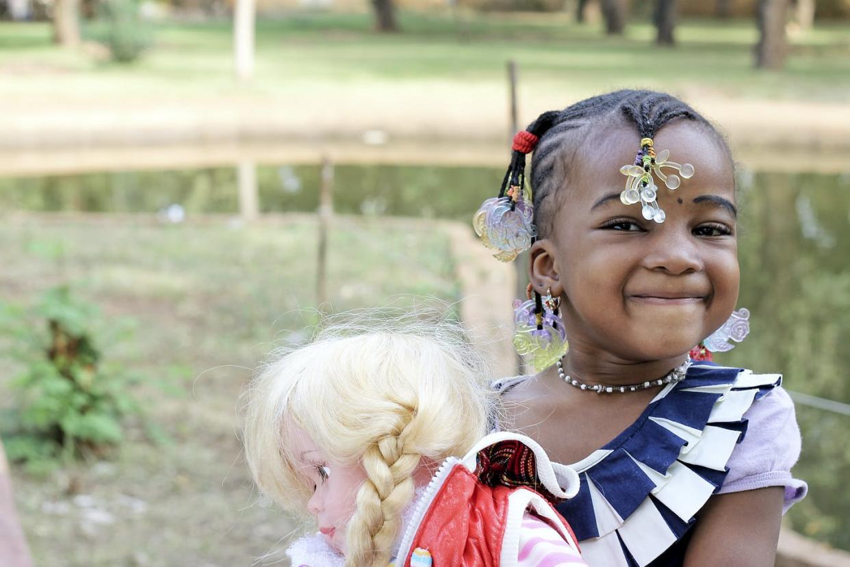 <span class="caption">What it means when Black children prefer white dolls.</span> <span class="attribution"><a class="link " href="https://www.gettyimages.com/detail/photo/little-girl-playing-with-a-doll-royalty-free-image/539250605?adppopup=true" rel="nofollow noopener" target="_blank" data-ylk="slk:commerceandculturestock/Moment via Getty Images;elm:context_link;itc:0;sec:content-canvas">commerceandculturestock/Moment via Getty Images</a></span>