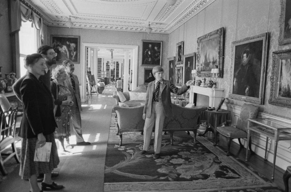 Charles Spencer shows tourists around Althorp House in 1980.