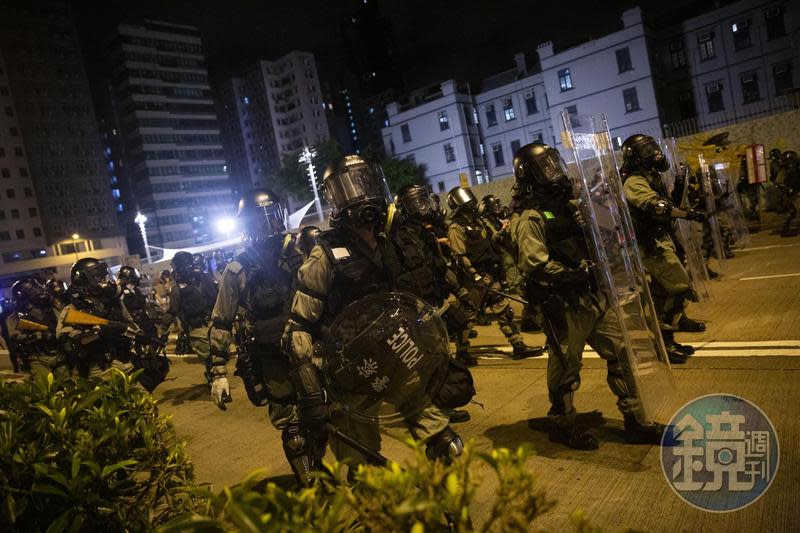 香港九龍大遊行，遭港警動員2,000人驅散。（本刊資料照）