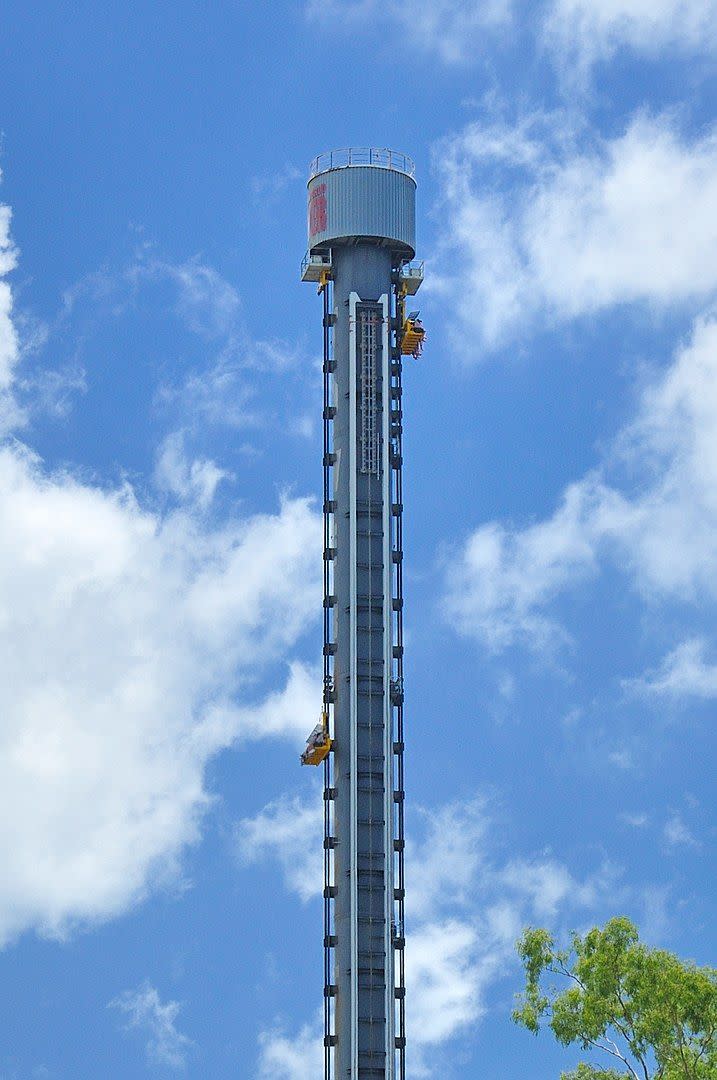 1998: The Giant Drop, Dreamworld, Coomera, Australia