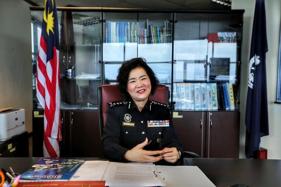 Since her appointment, Lee has been receiving support not just from the chinese community but from the Malays and Indians as well. ― Picture by Ahmad Zamzahuri