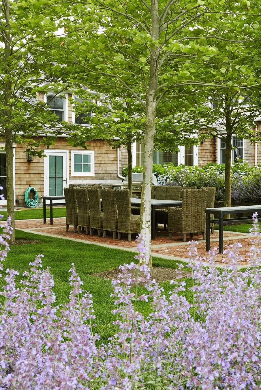 paver patio with brick and a border