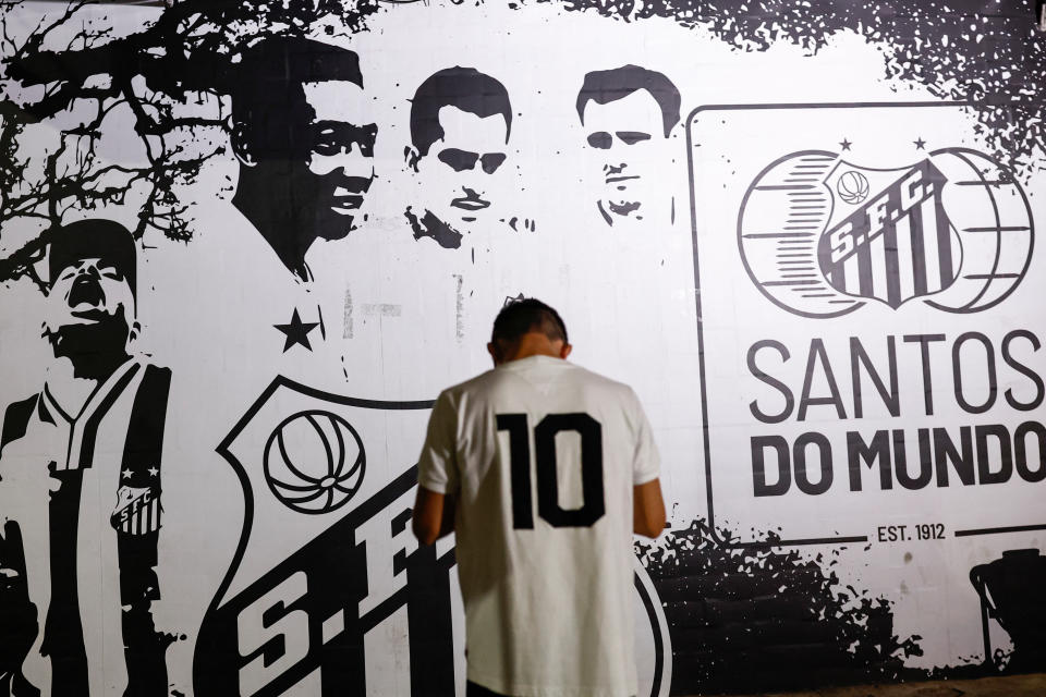 Santos llora la muerte de su campeón eterno