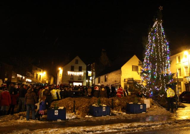 Yorkshire Dales Christmas Light Switch On's — The Reluctant