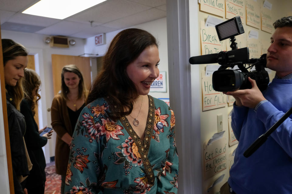 Ashley Judd trends on Twitter after her campaign video for Elizabeth Warren.