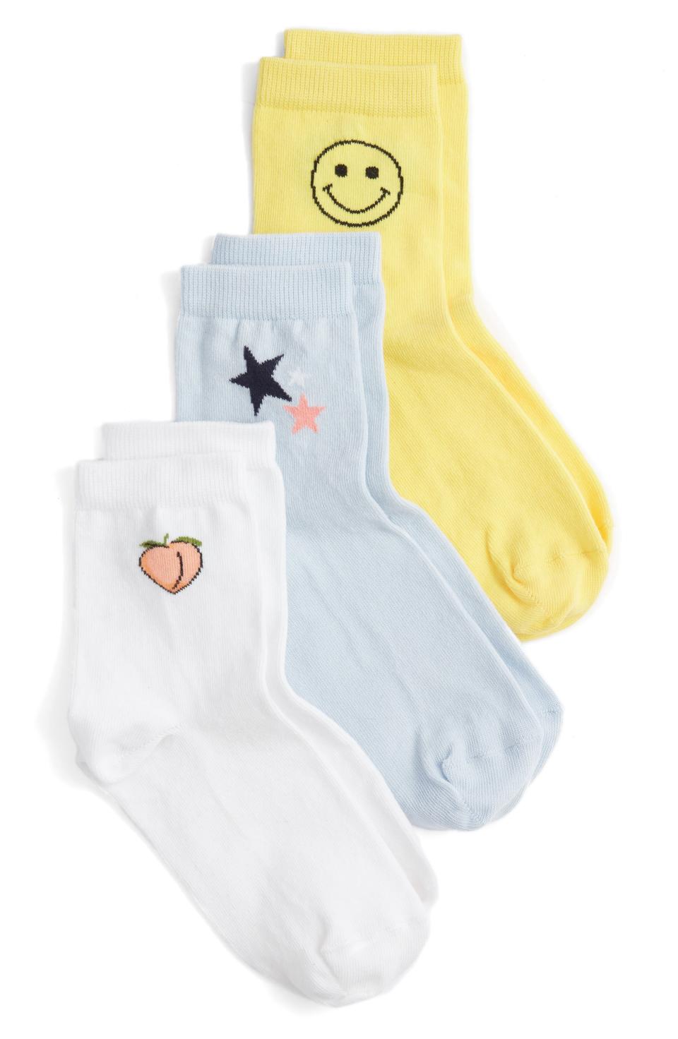 3) Summer Vibes Assorted 3-Pack Ankle Socks