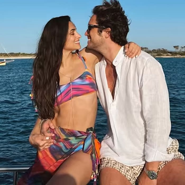 Diego Boneta y Renata Notni