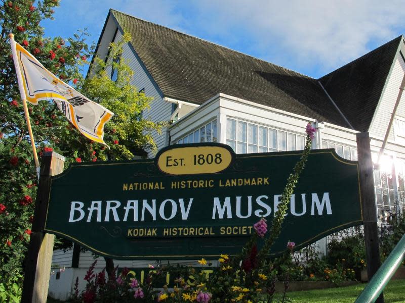 Baranov - so lautete der Nachname des Mannes, der in Kodiak die erste russische Siedlung errichtete. Heute erinnert ein Museum an ihn. Foto: Frank Rumpf