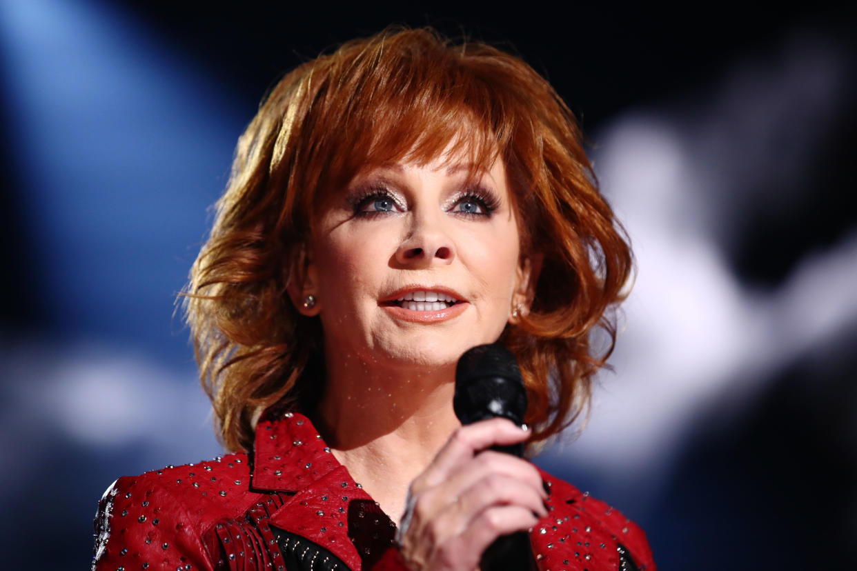 Reba McEntire is not participating in an upcoming Republican political fundraiser. 