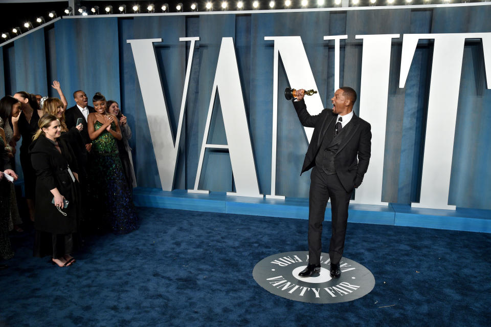 BEVERLY HILLS, CALIFORNIA - MARCH 27: Will Smith attends the 2022 Vanity Fair Oscar Party hosted by Radhika Jones at Wallis Annenberg Center for the Performing Arts on March 27, 2022 in Beverly Hills, California. (Photo by Lionel Hahn/Getty Images)