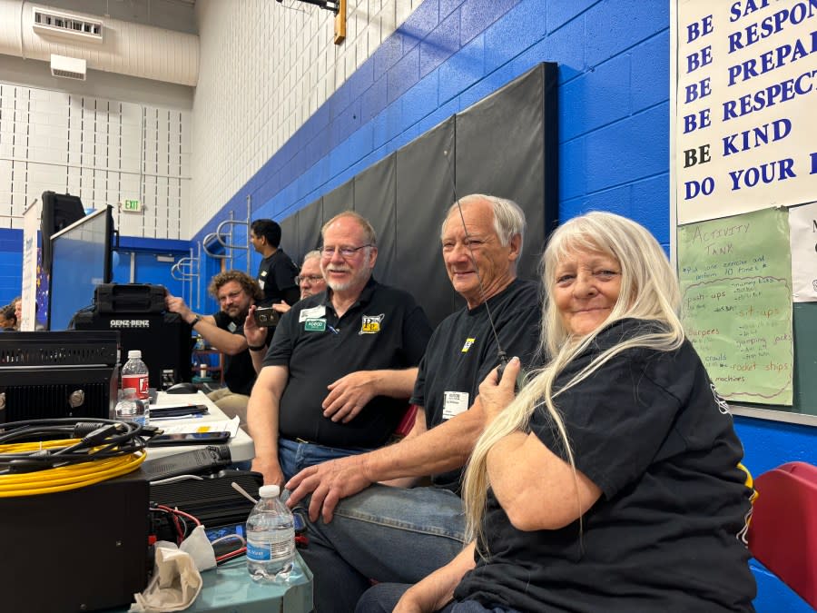 A dedicated team from the Pikes Peak Radio Amateur Association played a crucial role in facilitating the radio connection, allowing students and faculty to listen in and participate.