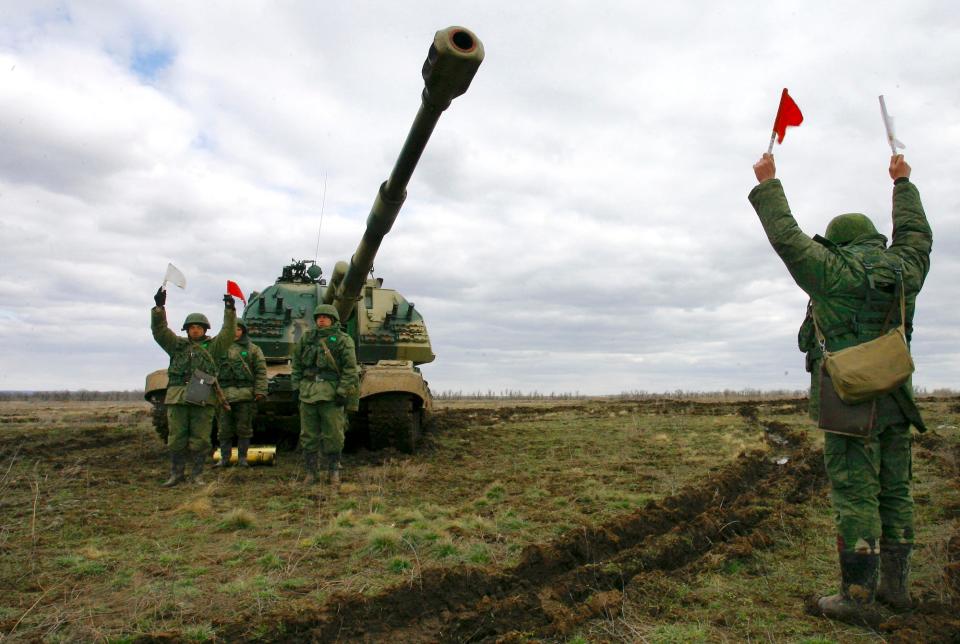 Russia artillery Msta-S self-propelled howitzer
