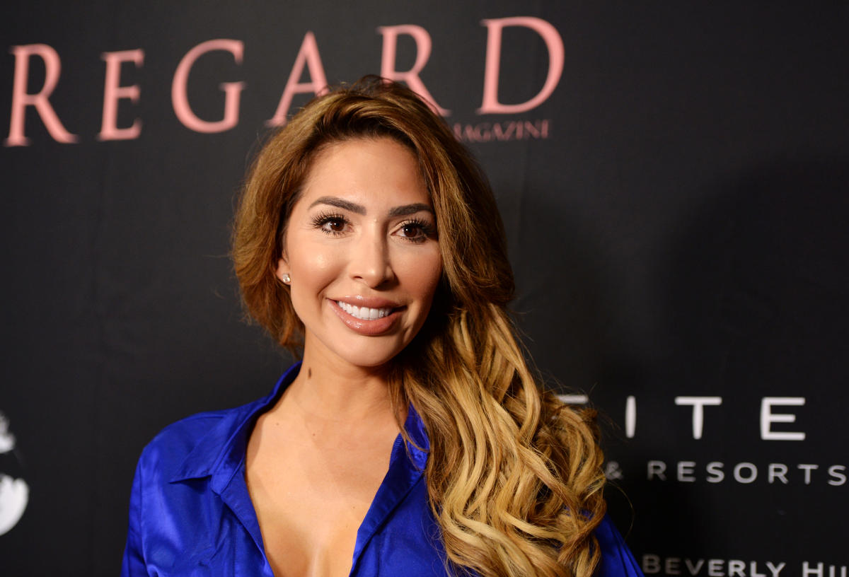 Farrah Abraham shows off curves in barely-there denim bikini: 'Body goals!