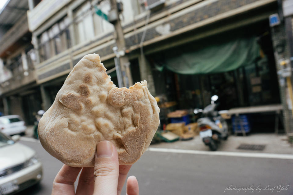 德龍商店,水潤餅,新竹美食小吃,新竹伴手禮,新竹必吃,新竹甜點必買,新竹必買,新竹水潤餅批發,新竹水潤餅工廠,新竹點心,水潤餅吃法