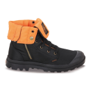 <p>The Palladium x Alpha Industries collaborative boot featured authentic nylon and a functional zipper on the lateral side for easy wear and removal.</p>