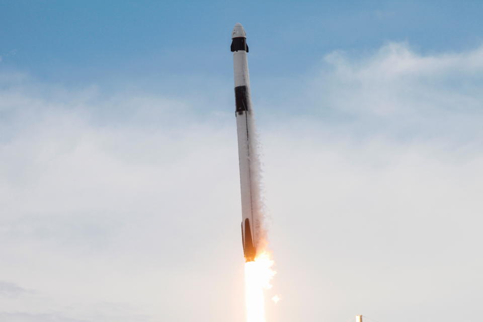 The Axiom Mission 2 (Ax-2) aboard a SpaceX Falcon 9 and Dragon capsule, carrying 4 crew members to the International Space Station, lifts off from Kennedy Space Center, Florida, U.S., May 21, 2023.  REUTERS/Joe Skipper